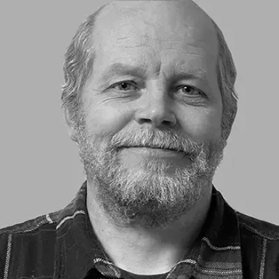 Henrik Tronbøl, Backendutvikler